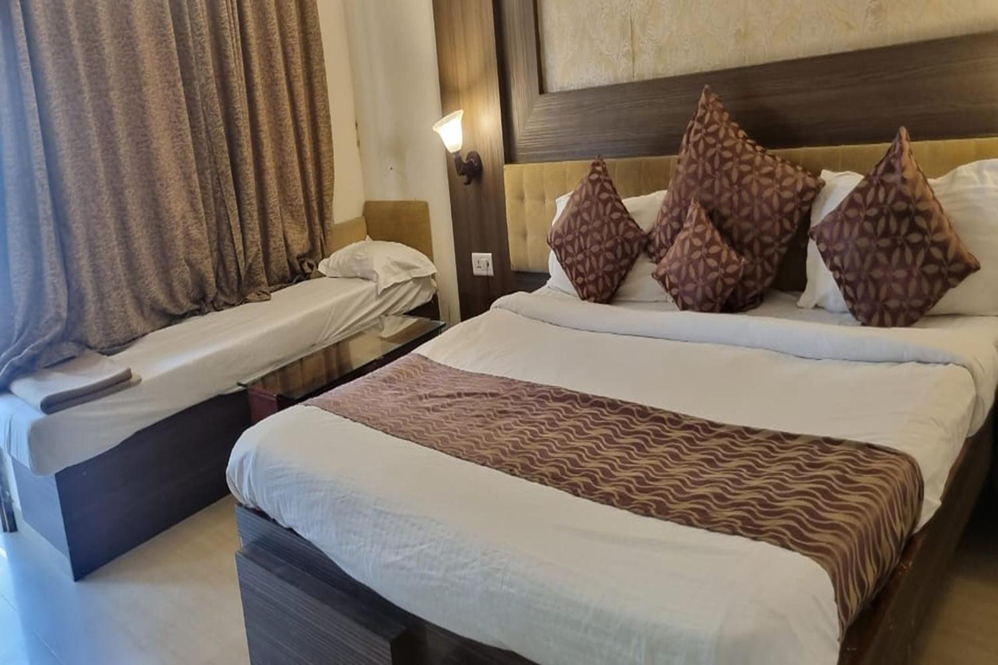 Rupis Resort Near Udaipur Airport Dabok Dış mekan fotoğraf