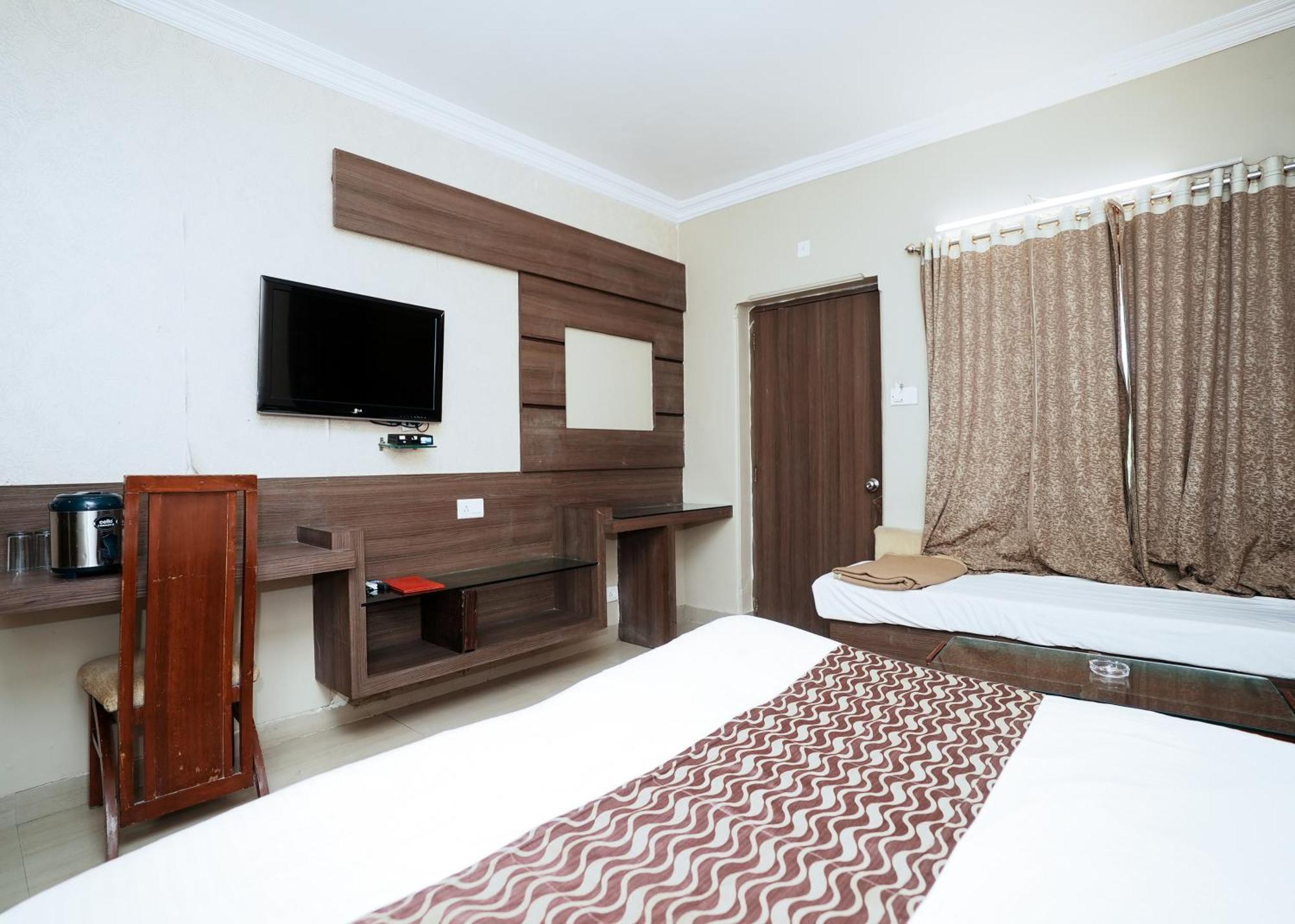 Rupis Resort Near Udaipur Airport Dabok Dış mekan fotoğraf